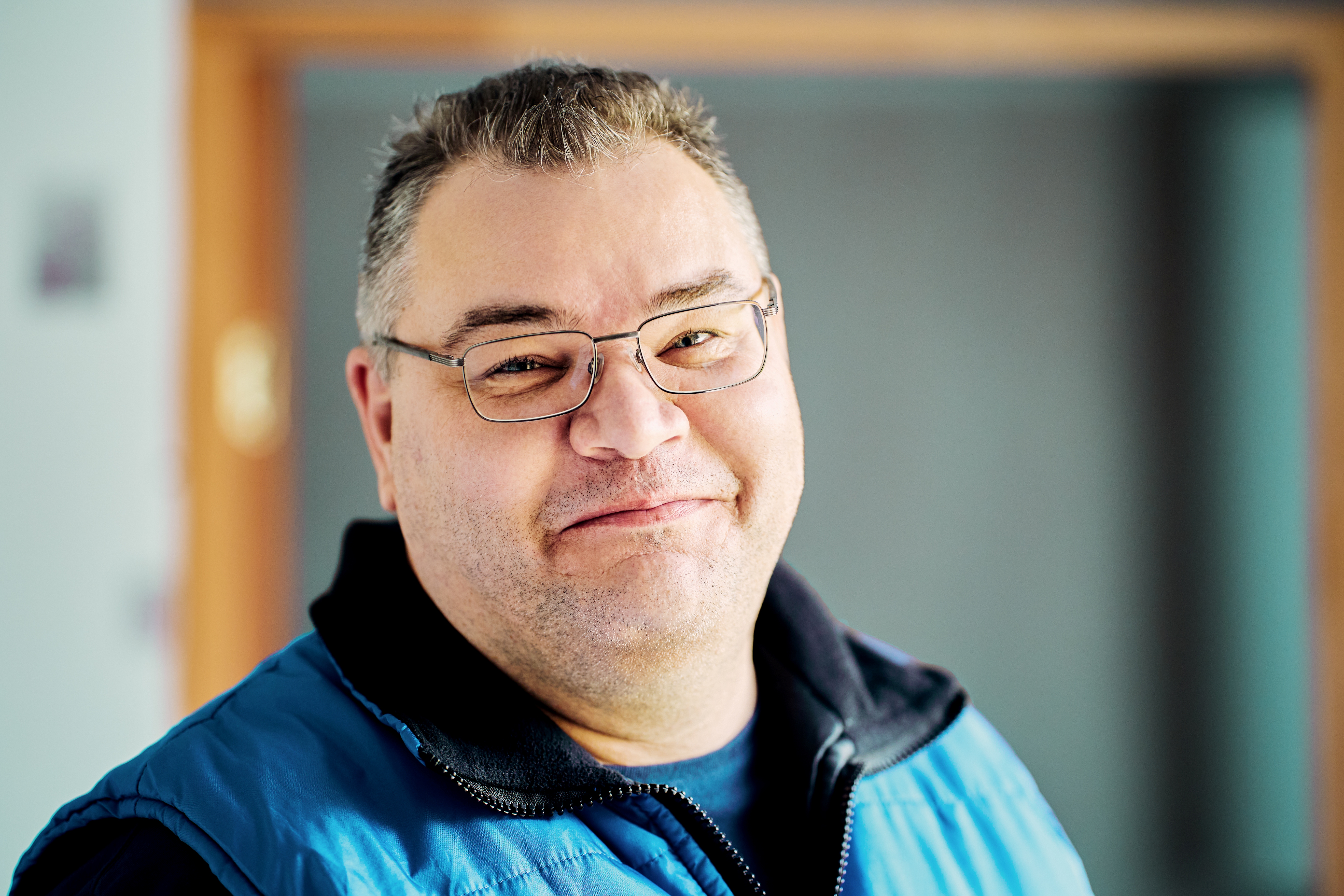Man smiling at camera – Pfizer Clinical Trials