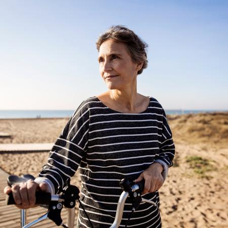 Woman looking out in the distance – Pfizer Clinical Trials